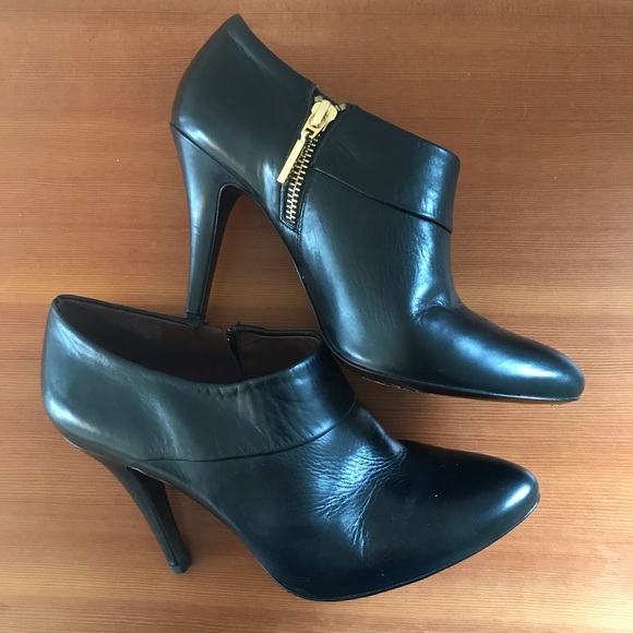 Aerin Pembroke Leather Booties size 6.5 - Picture 2 of 11